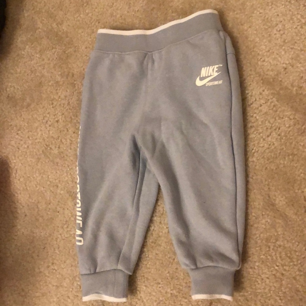 Nike sweatpants/jacket